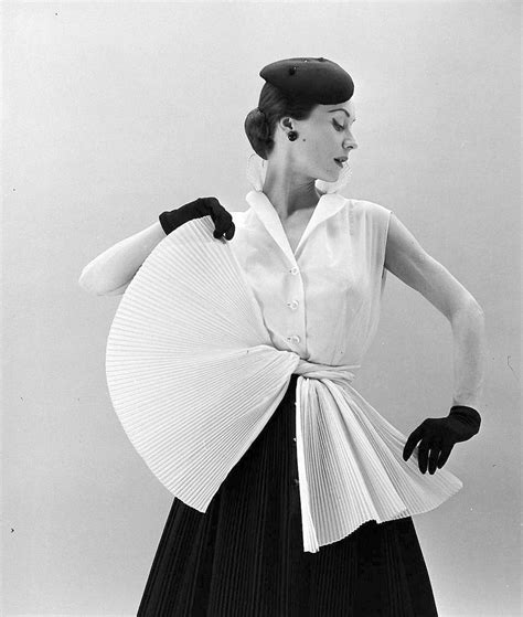 birthdate of hubert de givenchy|hubert de givenchy 1950s fashion.